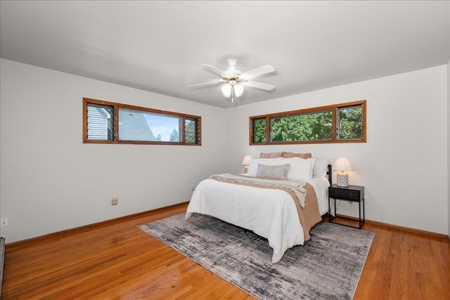 821 E Broad St, Spokane, WA 99207