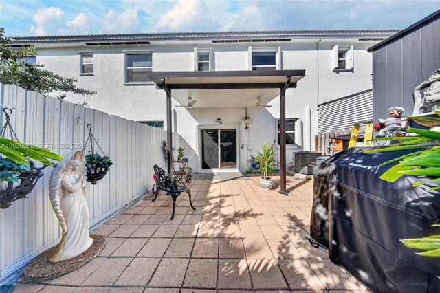 29253 SW 162nd Court, Homestead, FL 33033