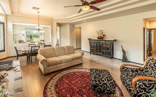 13322 N Heritage Club Place, Marana, AZ 85658
