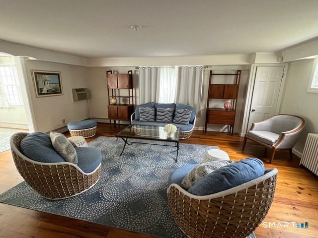 437 Hulls Farm ~Carriage House~ Road, Fairfield, CT 06890