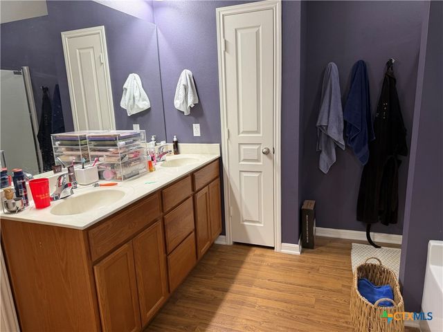 1126 Neuberry Cliffe, Temple, TX 76502