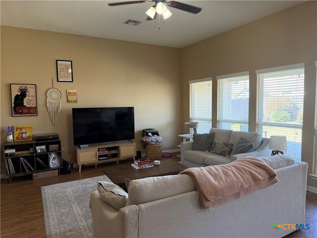 1126 Neuberry Cliffe, Temple, TX 76502