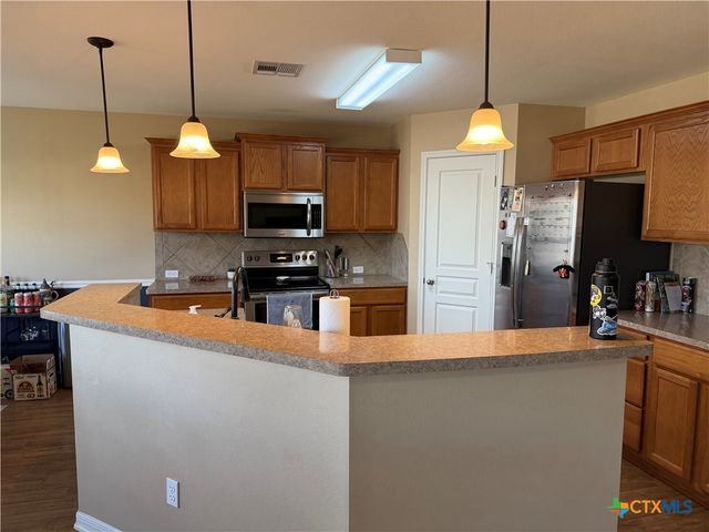 1126 Neuberry Cliffe, Temple, TX 76502