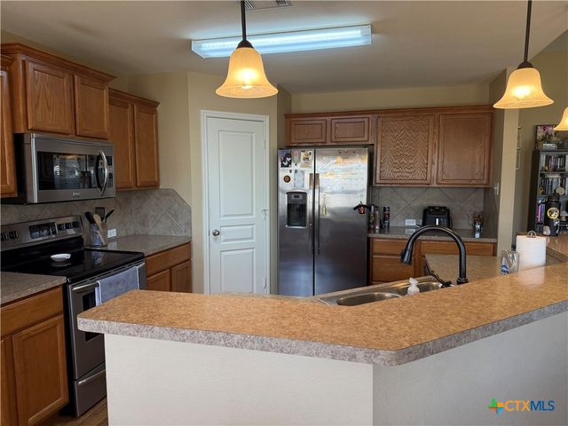 1126 Neuberry Cliffe, Temple, TX 76502