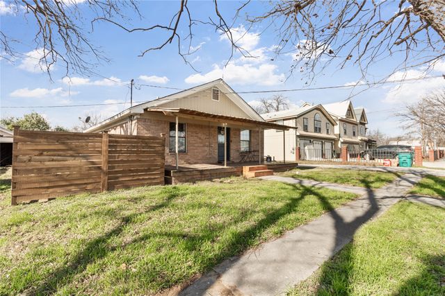 512 S Nueces Street, Coleman, TX 76834