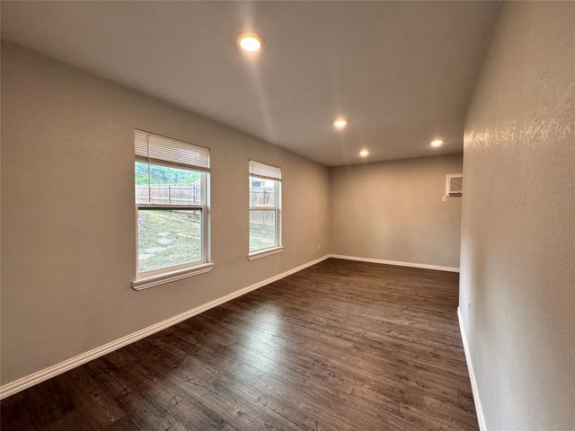 4225 Sue Court, Lake Worth, TX 76135