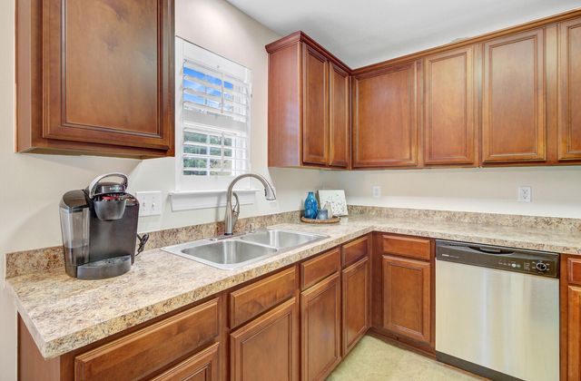 128 Garden Grove Drive, Summerville, SC 29485