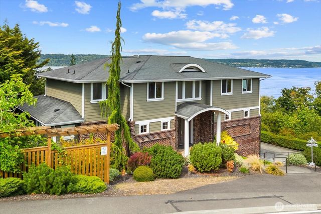 603 Washington Avenue, Mukilteo, WA 98275