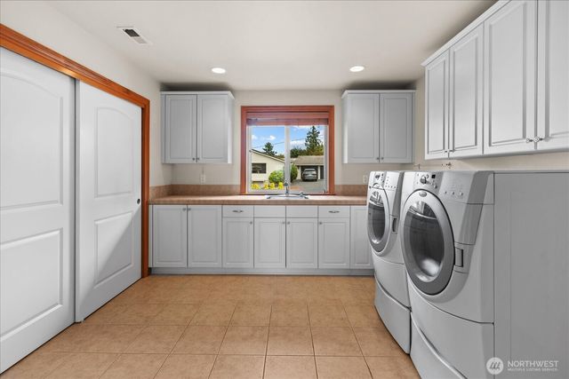 603 Washington Avenue, Mukilteo, WA 98275