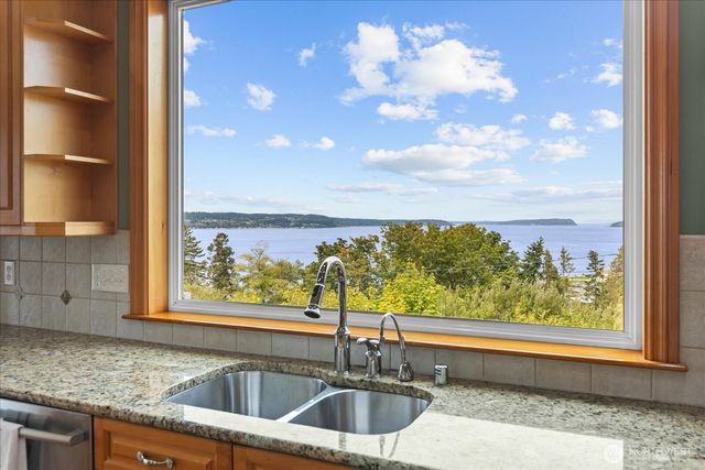 603 Washington Avenue, Mukilteo, WA 98275