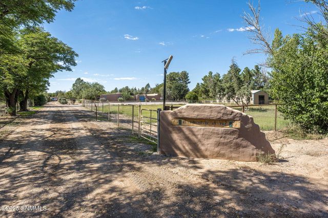 3044 Snow Road, Las Cruces, NM 88005