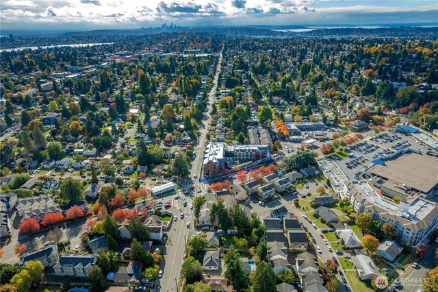 10131 3rd Avenue NW, Seattle, WA 98177