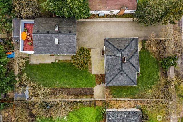 10131 3rd Avenue NW, Seattle, WA 98177