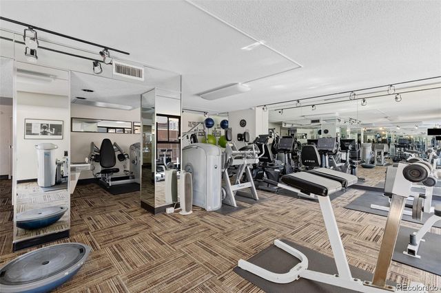 1020 15th Street 29L, Denver, CO 80202