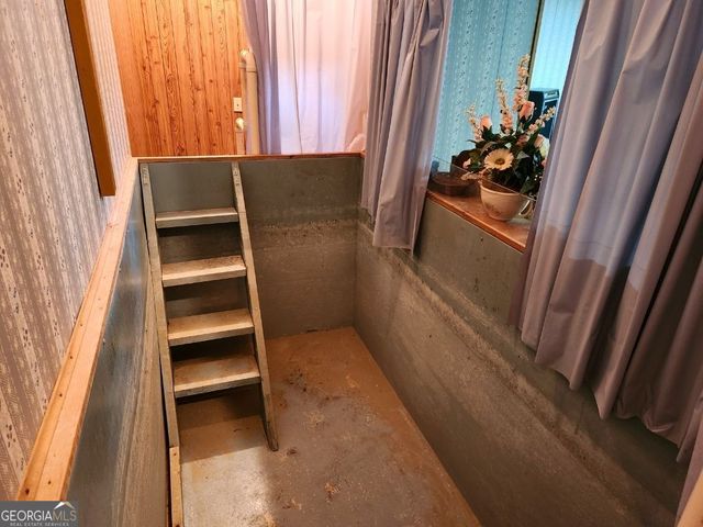 948 Martin Street, Summerville, GA 30747