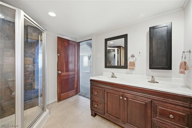 4136 State Route 7, Burghill, OH 44404