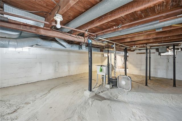 4136 State Route 7, Burghill, OH 44404