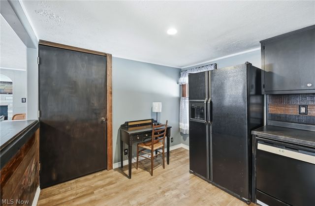 4136 State Route 7, Burghill, OH 44404