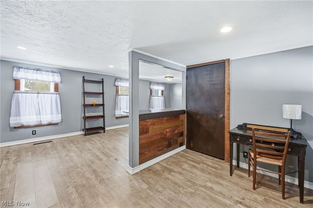 4136 State Route 7, Burghill, OH 44404