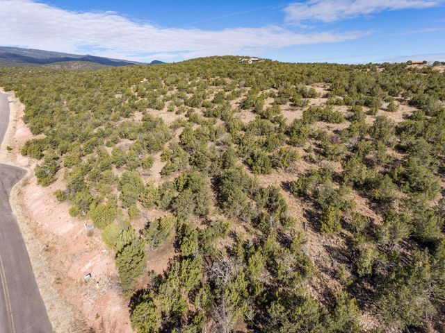 96 Kiva Place, Sandia Park, NM 87047