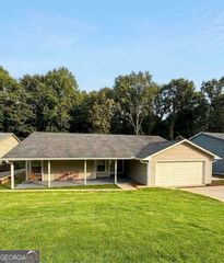 110 Shannon Run, Peachtree City, GA 30269