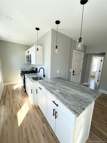 416 Park Street 1, New Britain, CT 06051