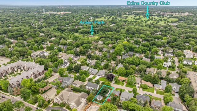 5121 Gorgas Avenue, Edina, MN 55424