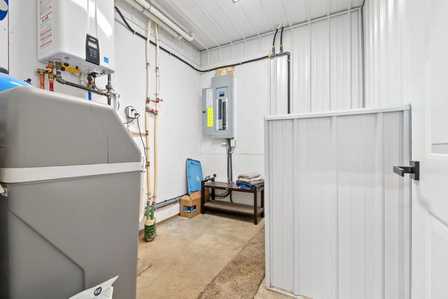 11850 Cook Road, Litchfield Twp, MI 49252