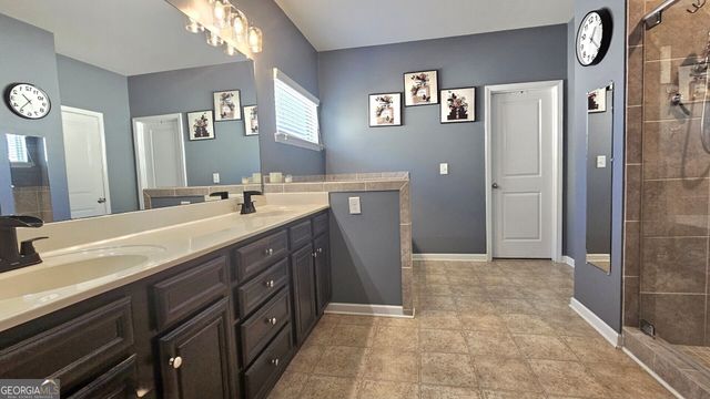 240 Kestrel Circle, Covington, GA 30014