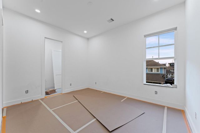 813A Lawrence Street, Houston, TX 77007