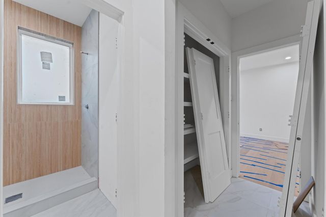 813A Lawrence Street, Houston, TX 77007