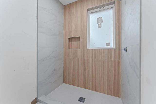 813A Lawrence Street, Houston, TX 77007