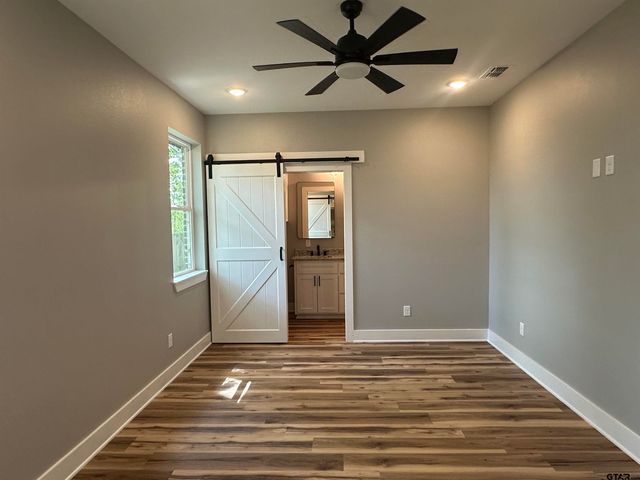 1002 E Main St, Whitehouse, TX 75791