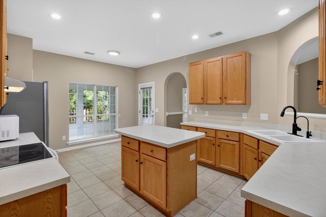 2636 Palmetto Hall Boulevard, Mount Pleasant, SC 29466
