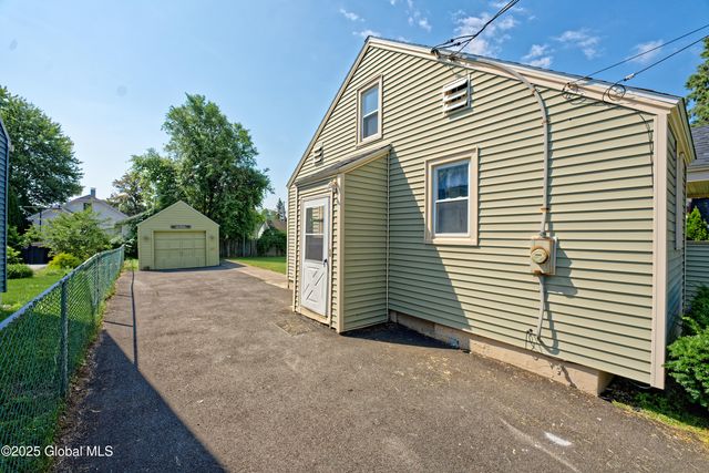 34 Highland Avenue, Colonie, NY 12205