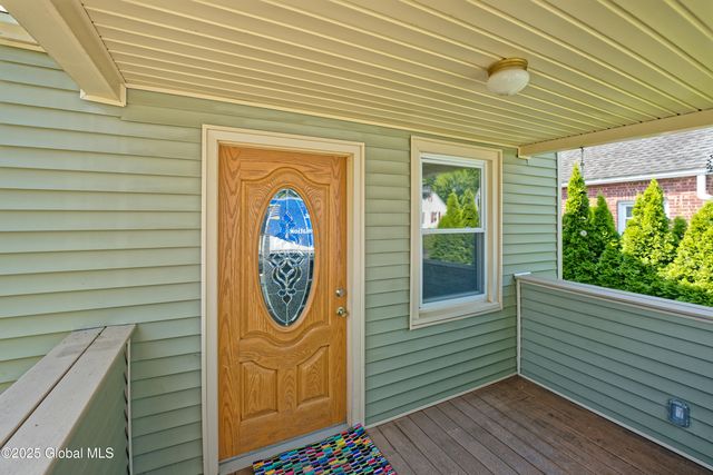 34 Highland Avenue, Colonie, NY 12205