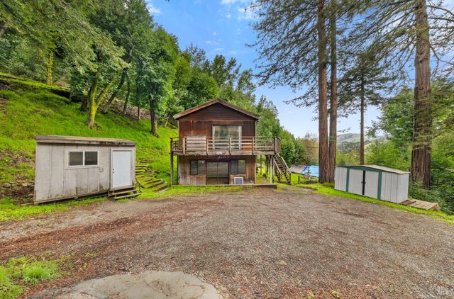 155 Forrest Ave, Fairfax, CA 94930