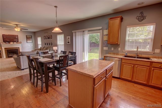 13 Scooter Lane, Hamburg, NY 14075