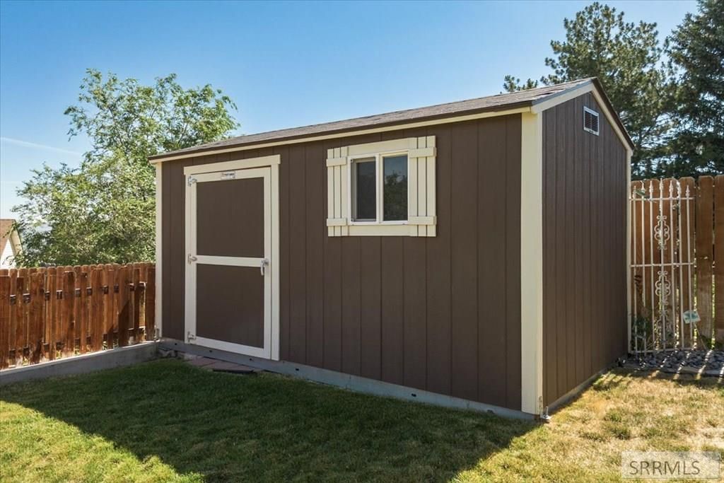 Image 28 of property listing at 1036 Camas Lane, Pocatello, ID 83204