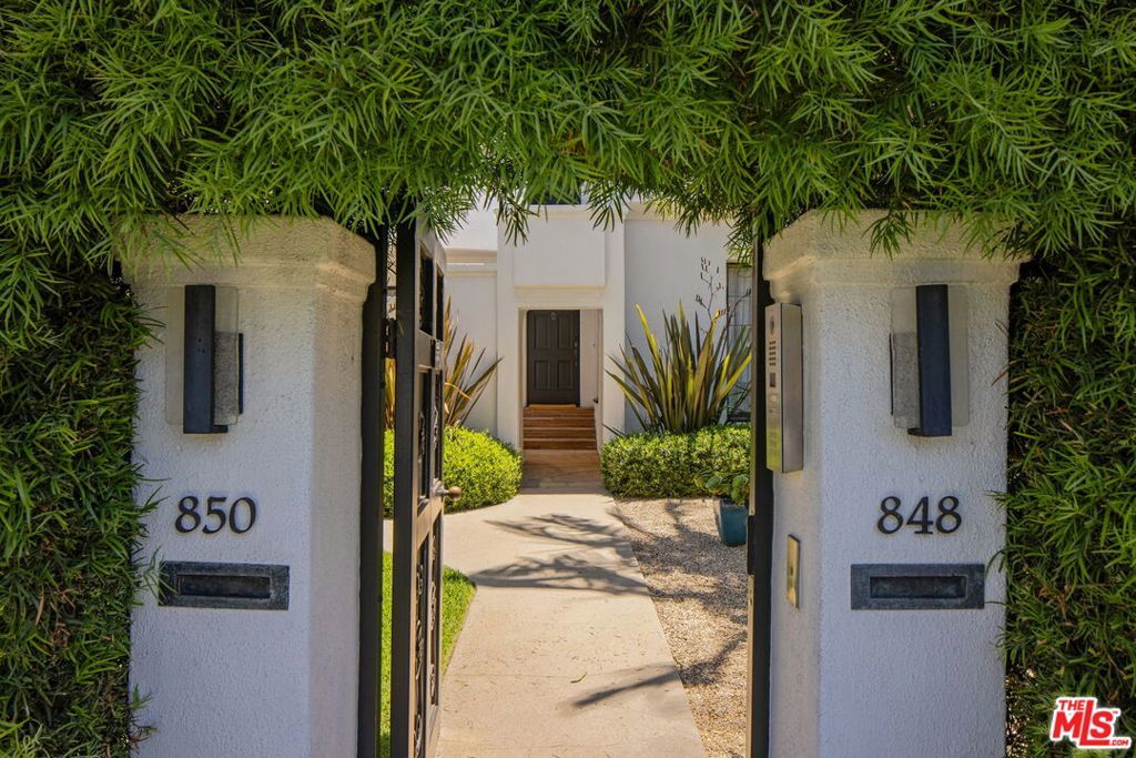 848 N Harper Avenue, Los Angeles, CA 90046 — photo 2