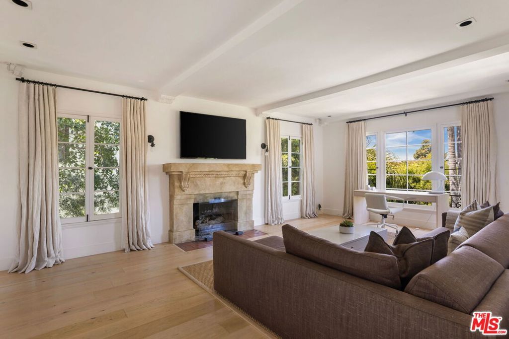 848 N Harper Avenue, Los Angeles, CA 90046 — photo 4