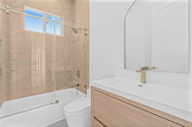 512 NW 35th PL, Cape Coral, FL 33993