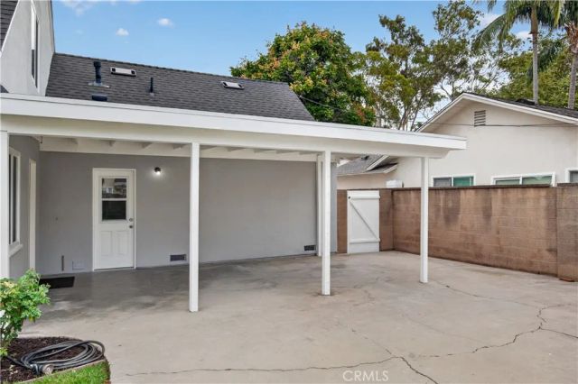 11731 Foster Road, Los Alamitos, CA 90720