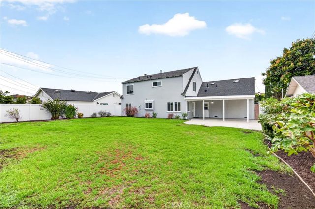 11731 Foster Road, Los Alamitos, CA 90720