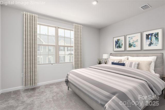 8013 District Drive, Charlotte, NC 28213