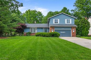 470 Celestia Drive, Richmond Heights, OH 44143