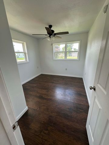 205 Allen, Houma, LA 70363