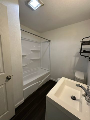 205 Allen, Houma, LA 70363