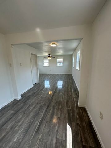 205 Allen, Houma, LA 70363