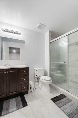 4929 W Stonegate Circle, Lake Orion, MI 48359